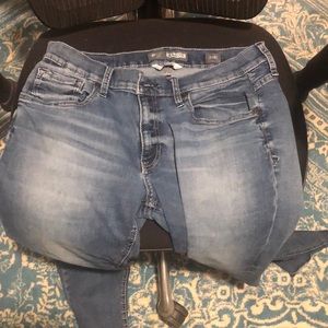 Buckle jeans Mason taper fit